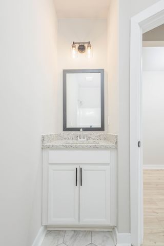 101 Cherry Blossom Way, Dickson, TN 37055