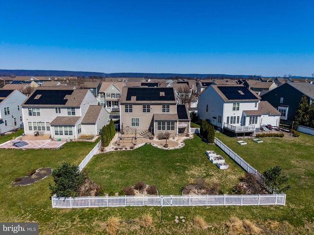 44 HOKE FARM WAY, Mechanicsburg, PA 17050