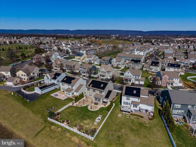 44 HOKE FARM WAY, Mechanicsburg, PA 17050