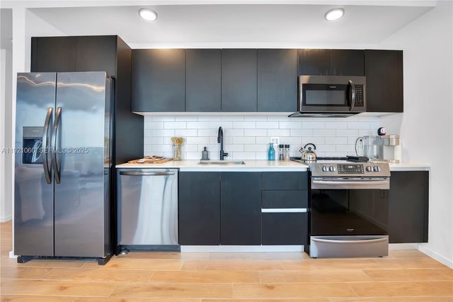 398 NE 5th St 3709, Miami, FL 33132