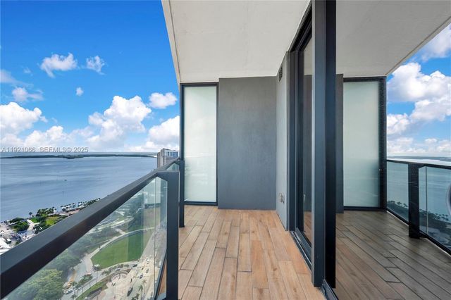 398 NE 5th St 3709, Miami, FL 33132