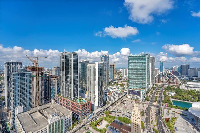 398 NE 5th St 3709, Miami, FL 33132