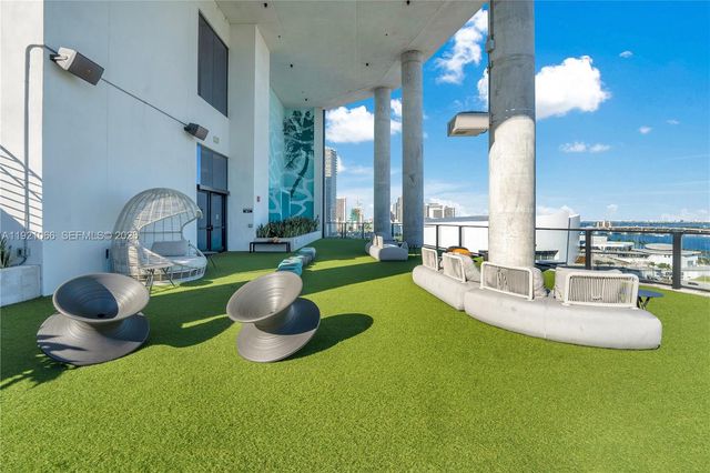 398 NE 5th St 3709, Miami, FL 33132