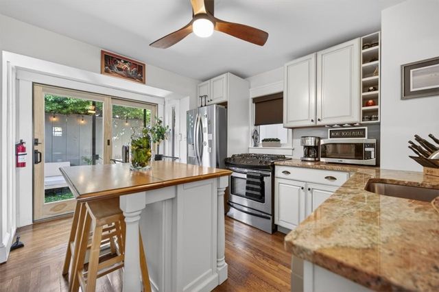 494 Thames St Street, Newport, RI 02840