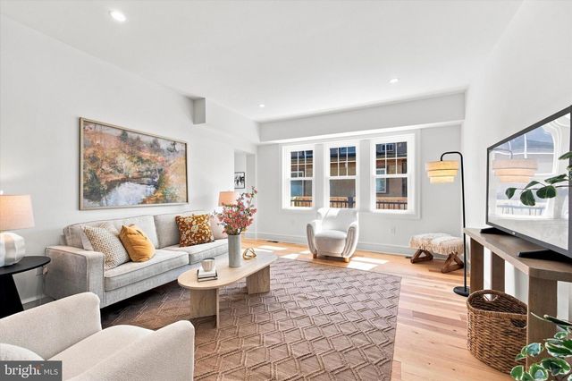 1216 DARBY RD, Havertown, PA 19083