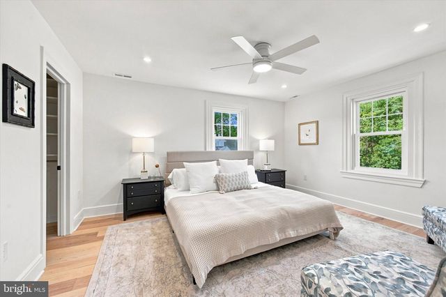 1216 DARBY RD, Havertown, PA 19083