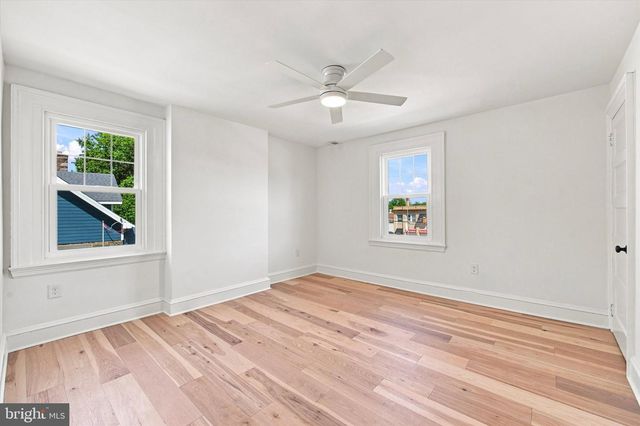 1216 DARBY RD, Havertown, PA 19083