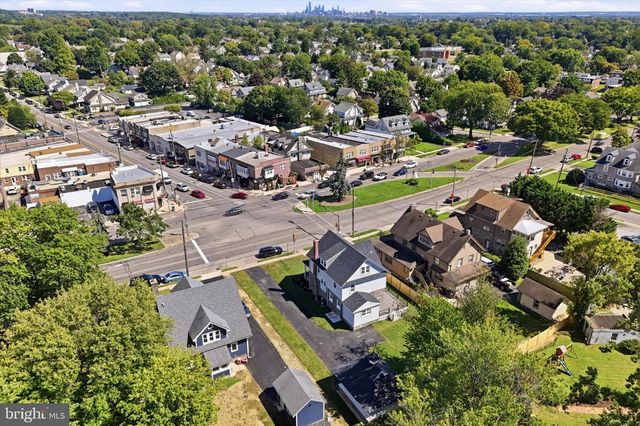 1216 DARBY RD, Havertown, PA 19083