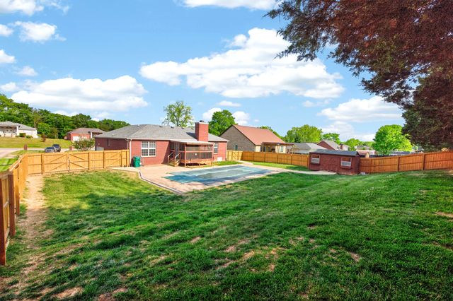 607 Windy Rd, Mount Juliet, TN 37122