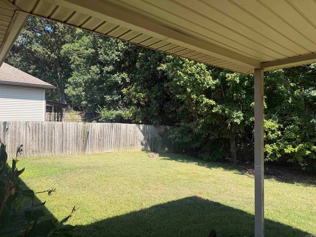 14 PONDS EDGE LANE, Alexander, AR 72002
