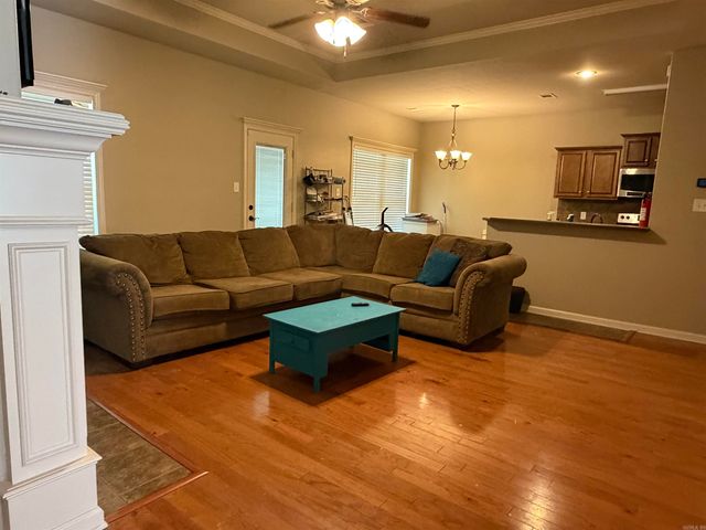 14 PONDS EDGE LANE, Alexander, AR 72002