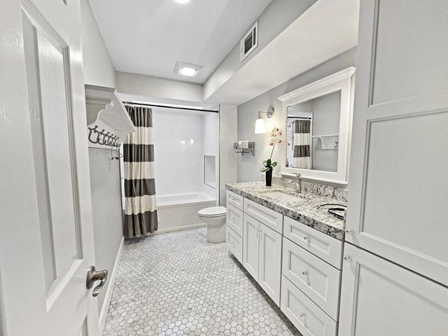 38858 Lobelia Circle, Palm Desert, CA 92211