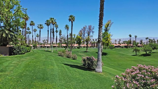38858 Lobelia Circle, Palm Desert, CA 92211