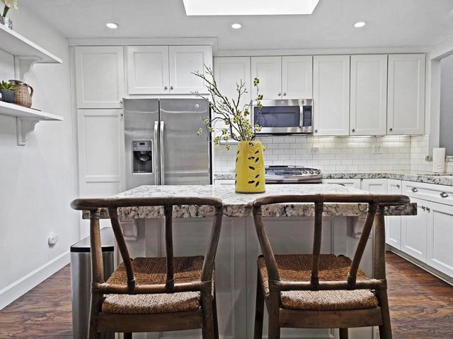 38858 Lobelia Circle, Palm Desert, CA 92211