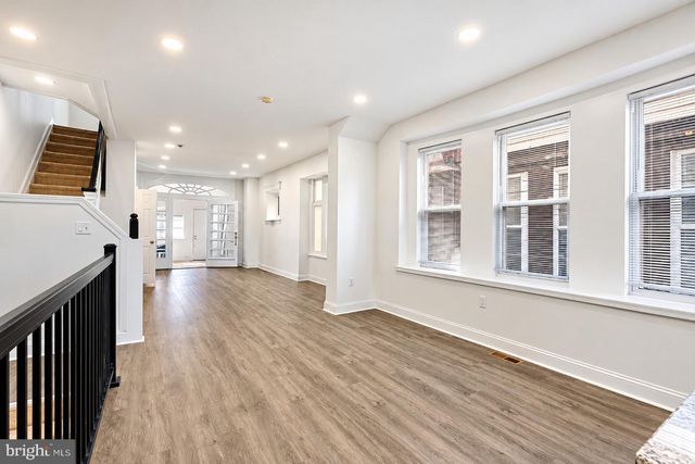 5813 COBBS CREEK PKWY, Philadelphia, PA 19143