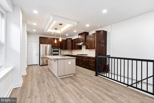 5813 COBBS CREEK PKWY, Philadelphia, PA 19143