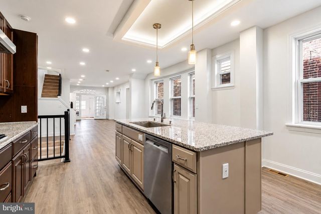 5813 COBBS CREEK PKWY, Philadelphia, PA 19143