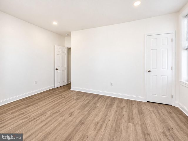 5813 COBBS CREEK PKWY, Philadelphia, PA 19143