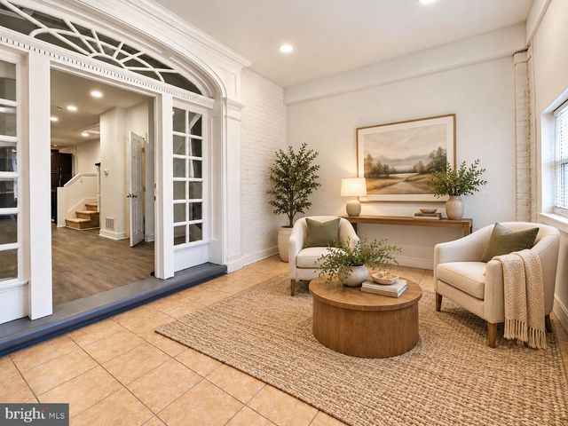 5813 COBBS CREEK PKWY, Philadelphia, PA 19143