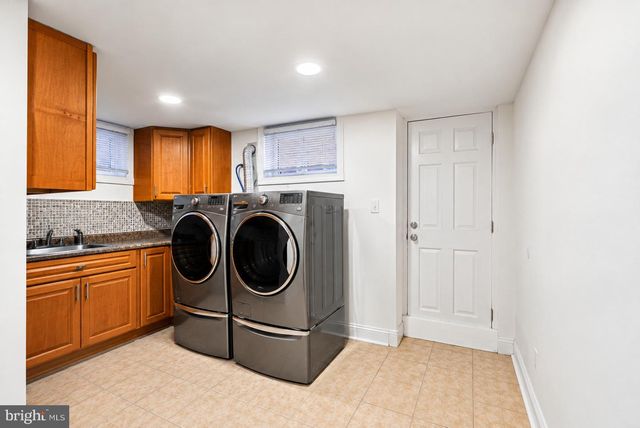5813 COBBS CREEK PKWY, Philadelphia, PA 19143