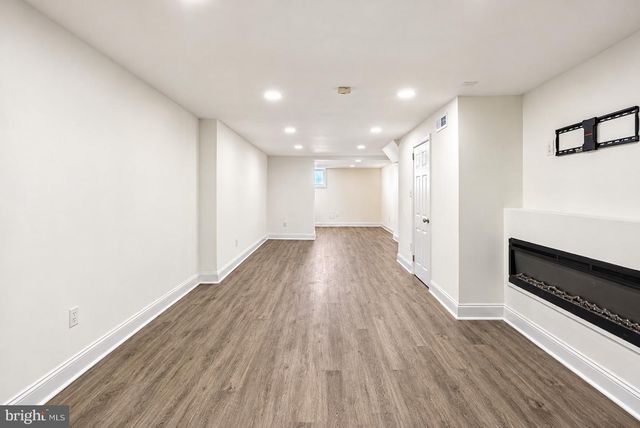 5813 COBBS CREEK PKWY, Philadelphia, PA 19143