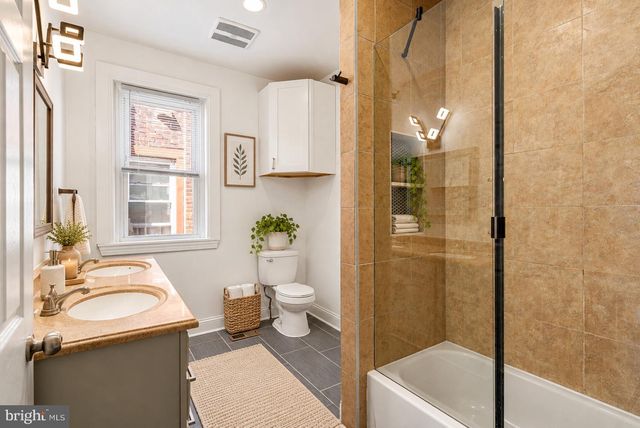 5813 COBBS CREEK PKWY, Philadelphia, PA 19143
