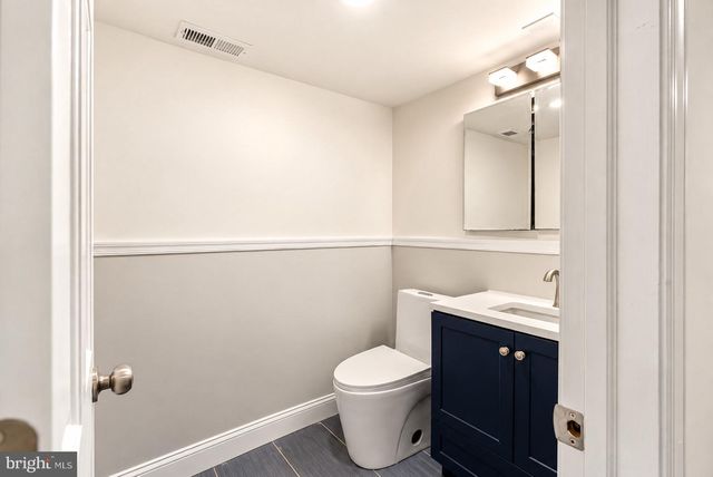 5813 COBBS CREEK PKWY, Philadelphia, PA 19143