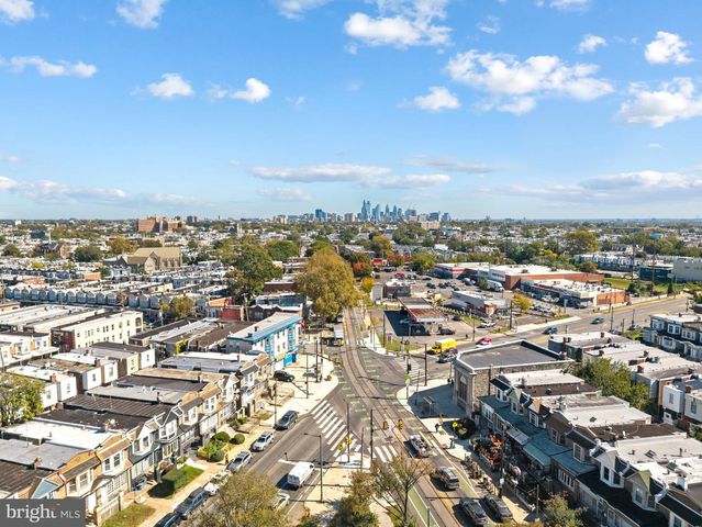 5813 COBBS CREEK PKWY, Philadelphia, PA 19143