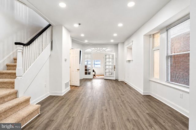 5813 COBBS CREEK PKWY, Philadelphia, PA 19143
