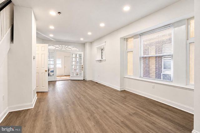 5813 COBBS CREEK PKWY, Philadelphia, PA 19143
