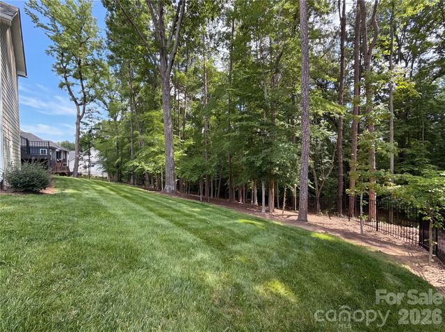 1020 Irish Creek Drive, Landis, NC 28088