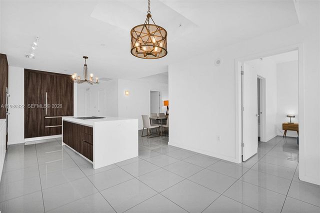 851 NE 1st Avenue 2912, Miami, FL 33132