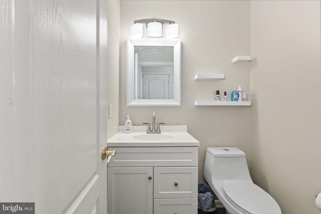 1004 BLACK OAK CT, Fredericksburg, VA 22401
