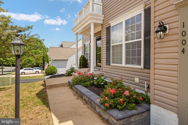 1004 BLACK OAK CT, Fredericksburg, VA 22401