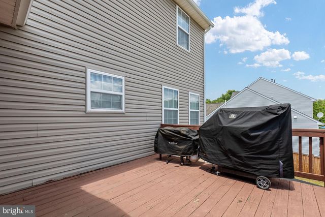 1004 BLACK OAK CT, Fredericksburg, VA 22401