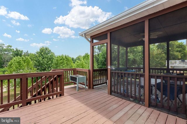 1004 BLACK OAK CT, Fredericksburg, VA 22401