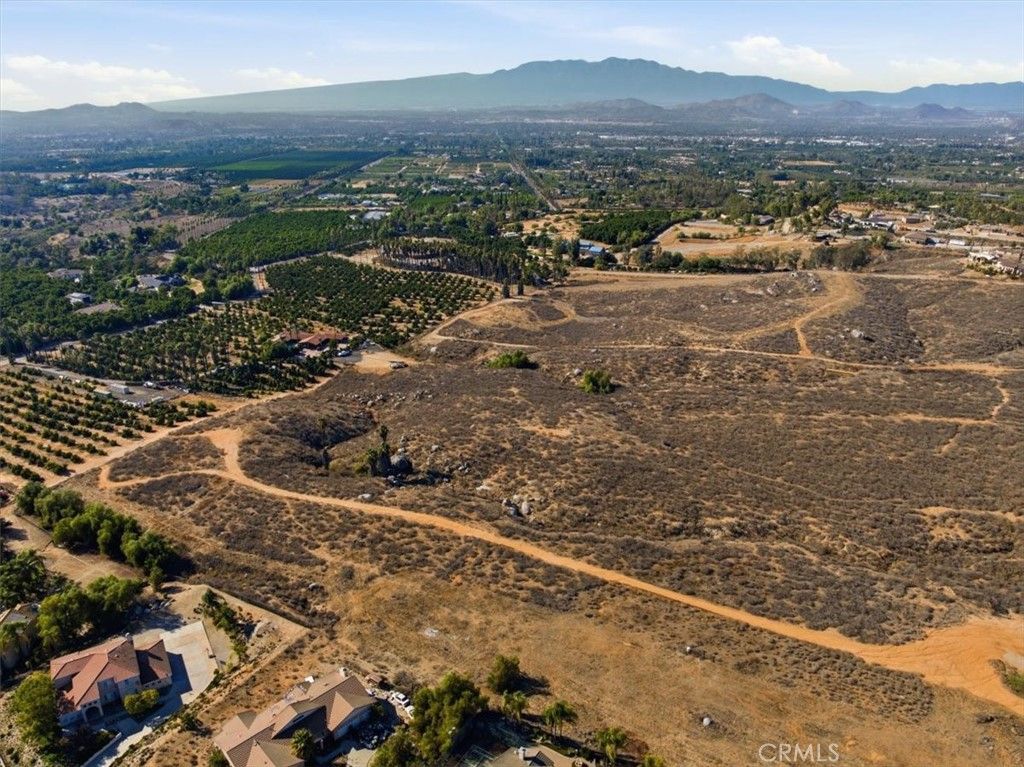 102 Sorrento Hills, Riverside, CA 92504 — photo 4