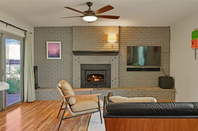 1722 Callejon Emilia, Santa Fe, NM 87501