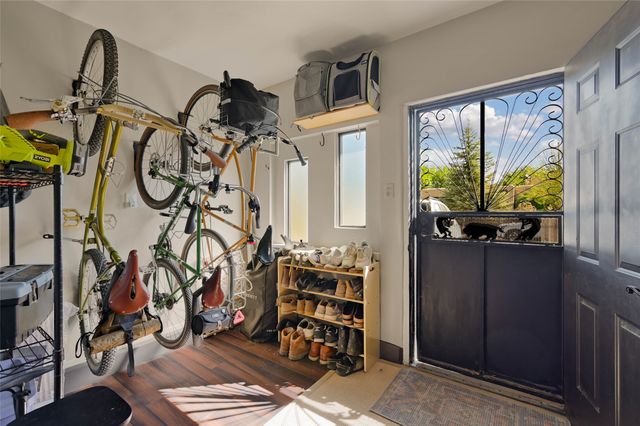 1722 Callejon Emilia, Santa Fe, NM 87501