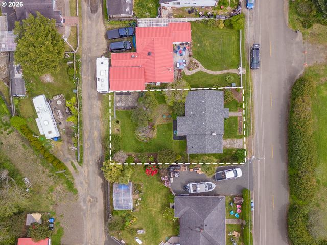 1236 Sw SEABROOK Ln, Waldport, OR 97394