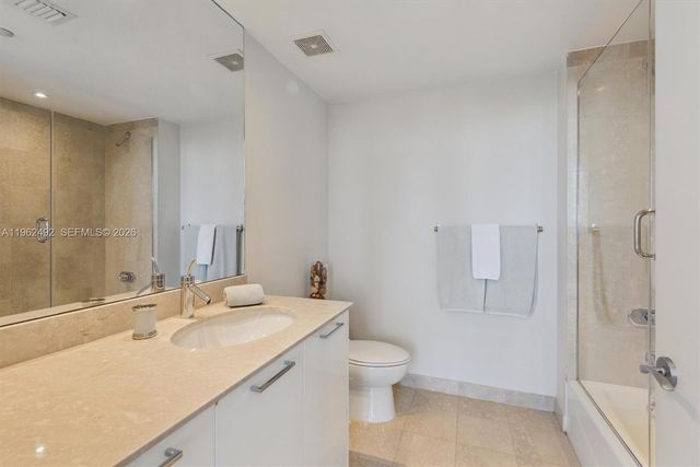 400 Alton Rd 1910, Miami Beach, FL 33139