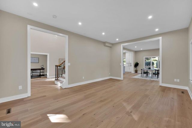 20901 MERLE DR, Gaithersburg, MD 20882