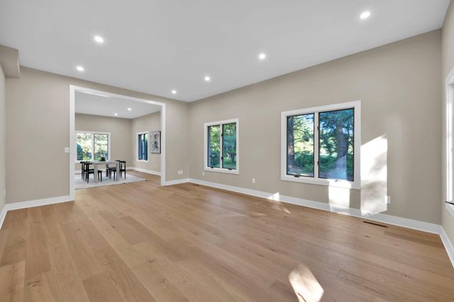 20901 MERLE DR, Gaithersburg, MD 20882