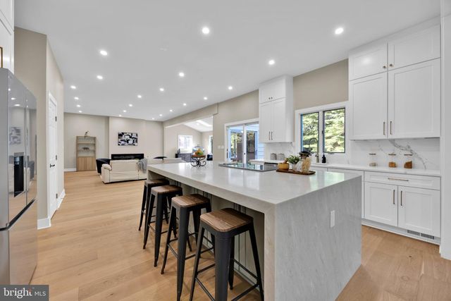 20901 MERLE DR, Gaithersburg, MD 20882
