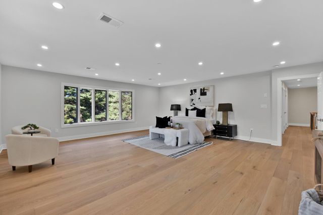 20901 MERLE DR, Gaithersburg, MD 20882