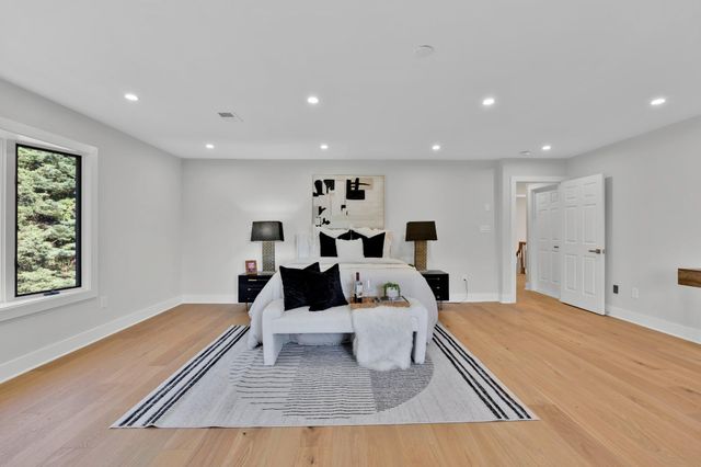 20901 MERLE DR, Gaithersburg, MD 20882