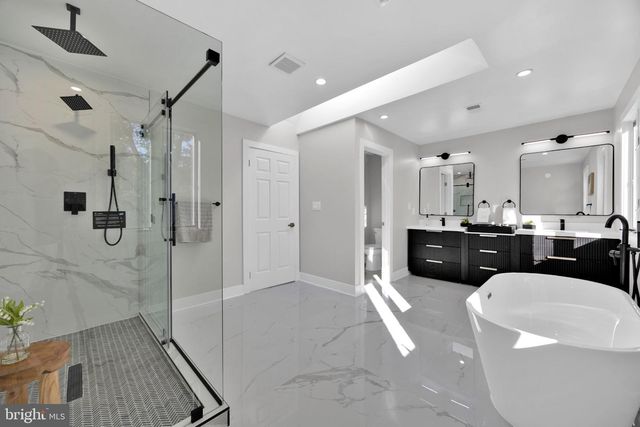 20901 MERLE DR, Gaithersburg, MD 20882
