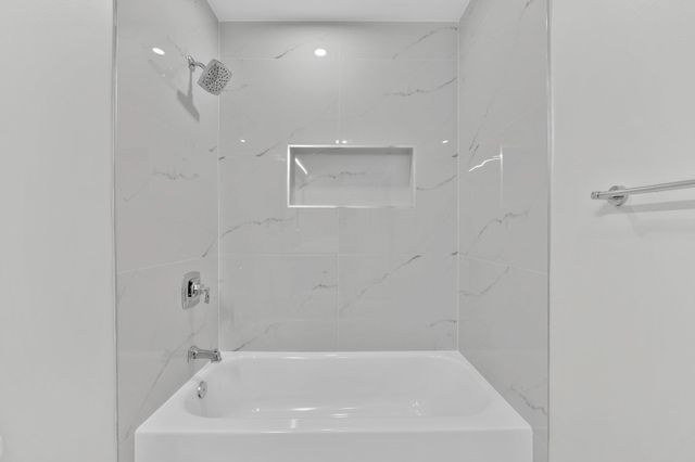 20901 MERLE DR, Gaithersburg, MD 20882