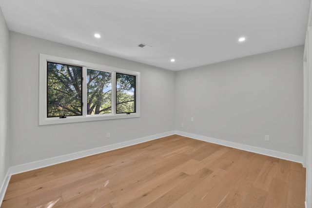 20901 MERLE DR, Gaithersburg, MD 20882