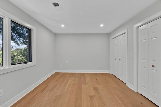 20901 MERLE DR, Gaithersburg, MD 20882